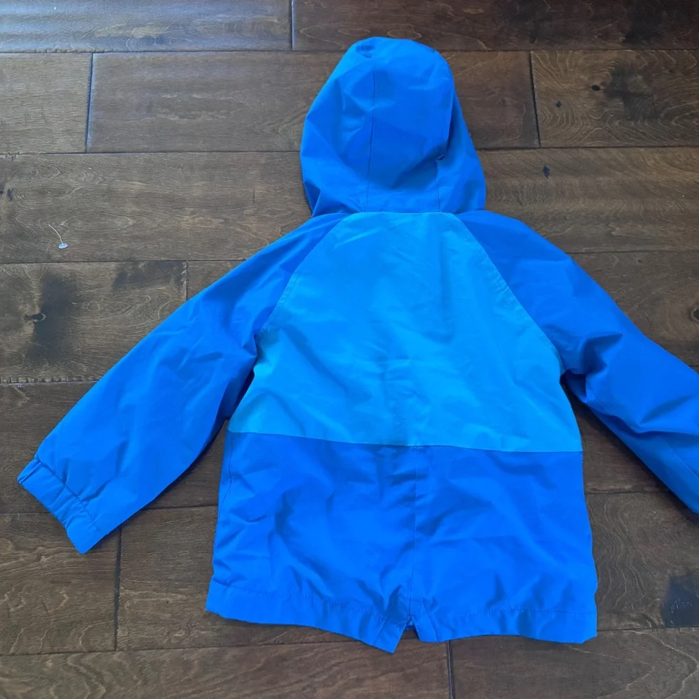 Cat & Jack Boys Blue Colorblock Hooded Rain Jacket Fleece 2T
